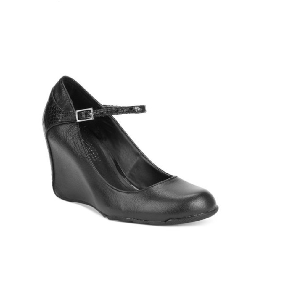 Kenneth Cole Wedge Nary Jane Black Shoes Size 9.5